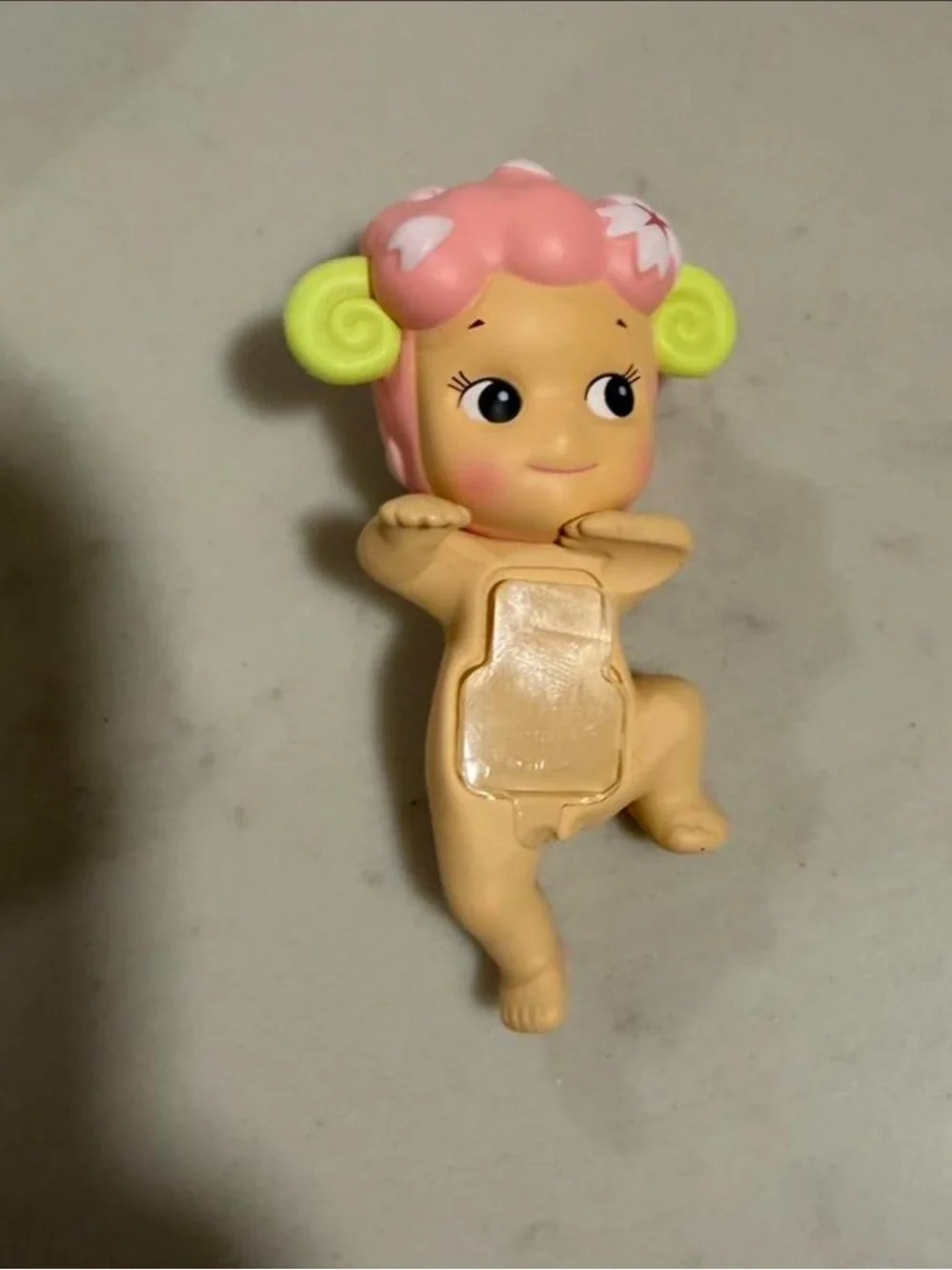 NWT Sonny Angel Cherry Blossom Hipper Series - Sheep